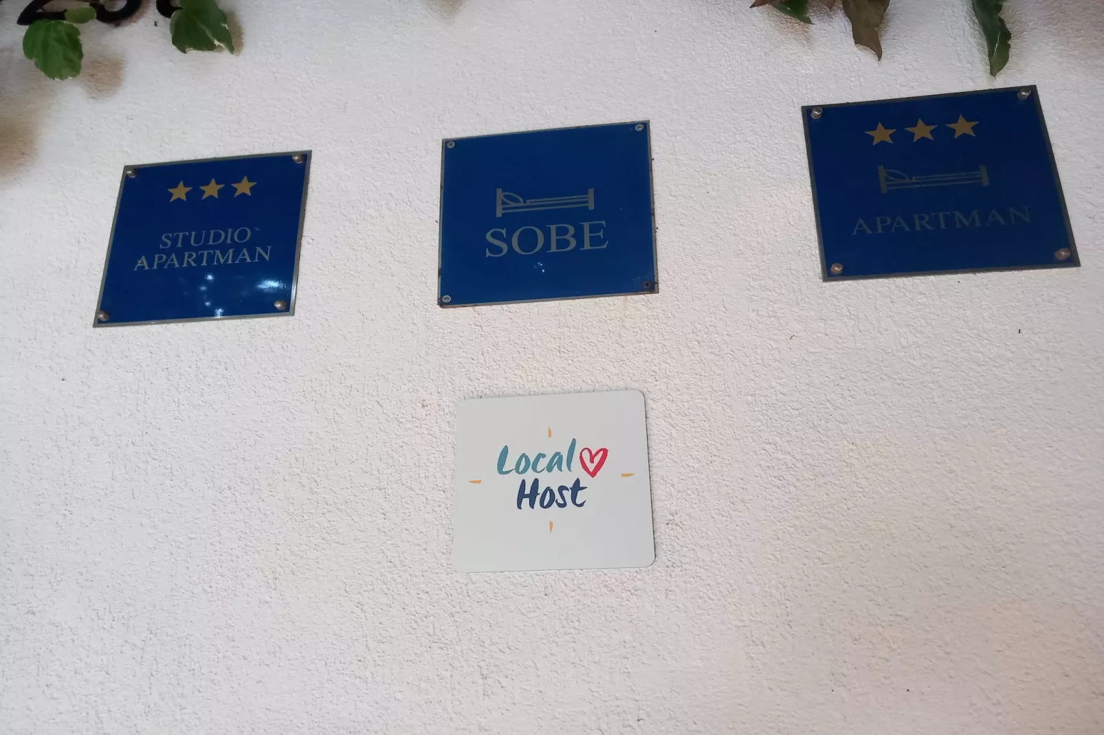 Guest House Green Corner Supetarska Draga - Triple Room with Terrace and Sea View-Buitenlucht