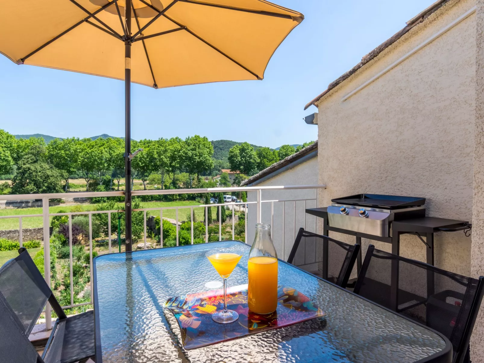 Zwischen Meer, Seen und Bergen