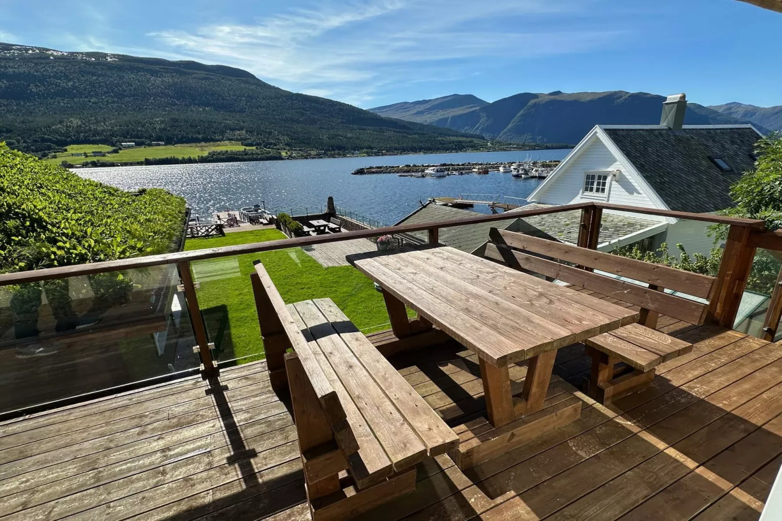 4 sterren vakantie huis in Eidsvåg