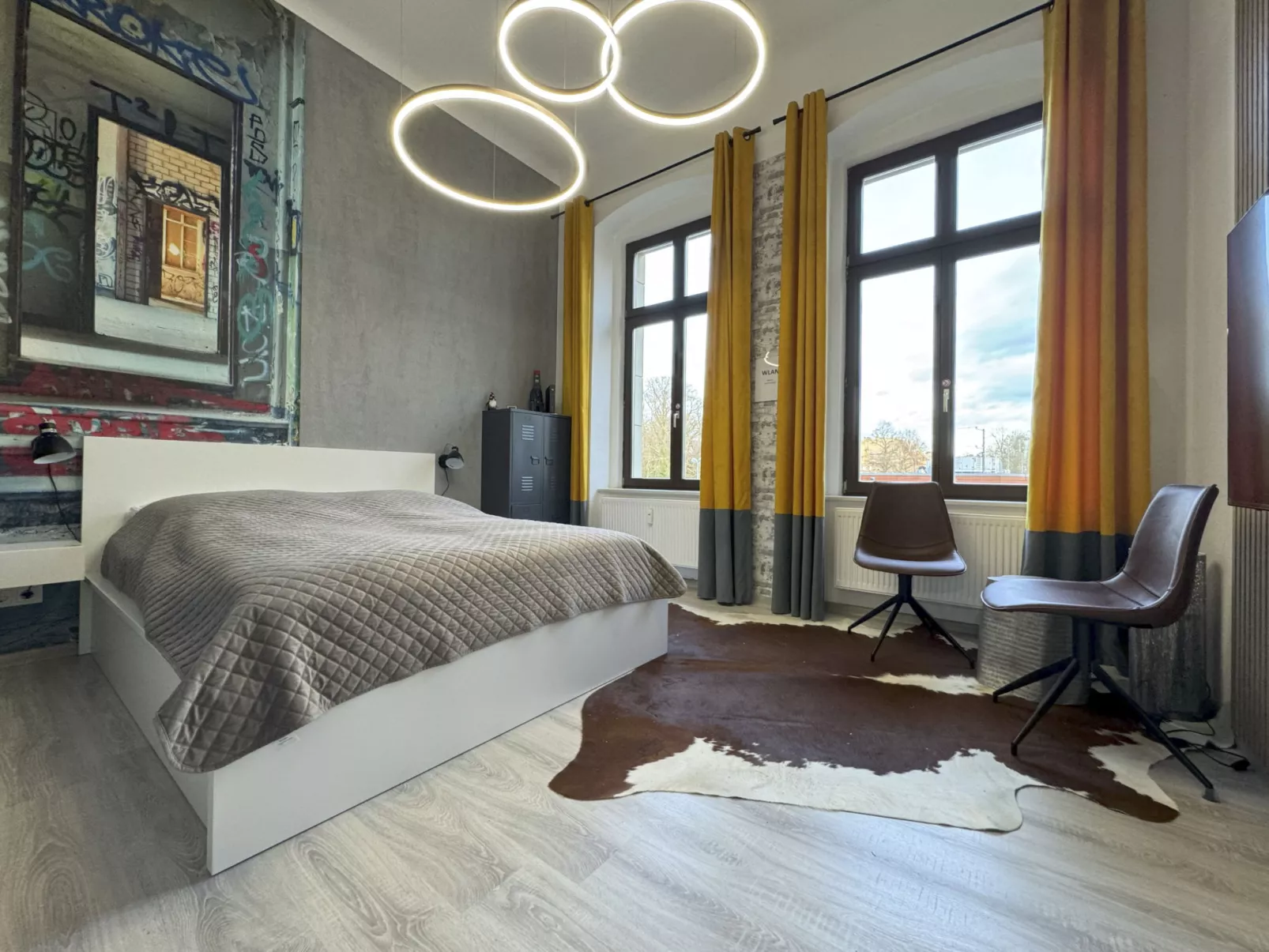 Design Apartment III, hell, 35 Quadratmeter, Zentral zu Grenze Altstadt Park, G