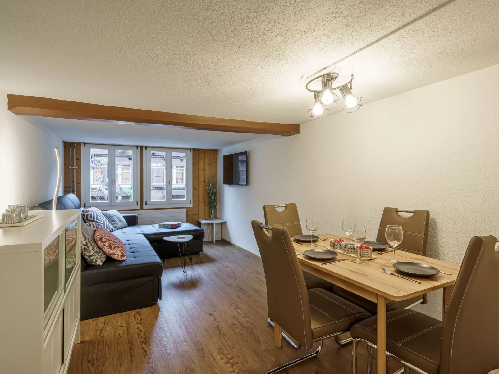 StayBrienz Apartment