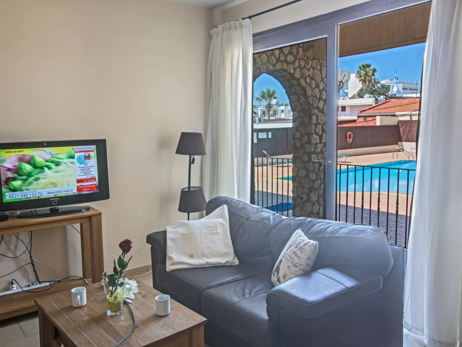 Geräumige Wohnung mit Gemeinschaftspool