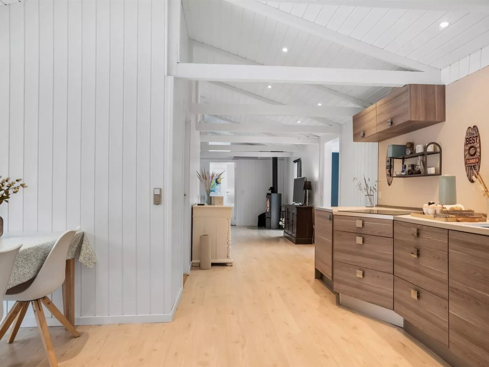 "Antigona" - 2.4km from the sea