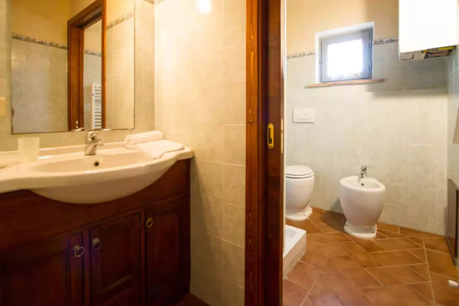 Castel del Gallo-Badkamer