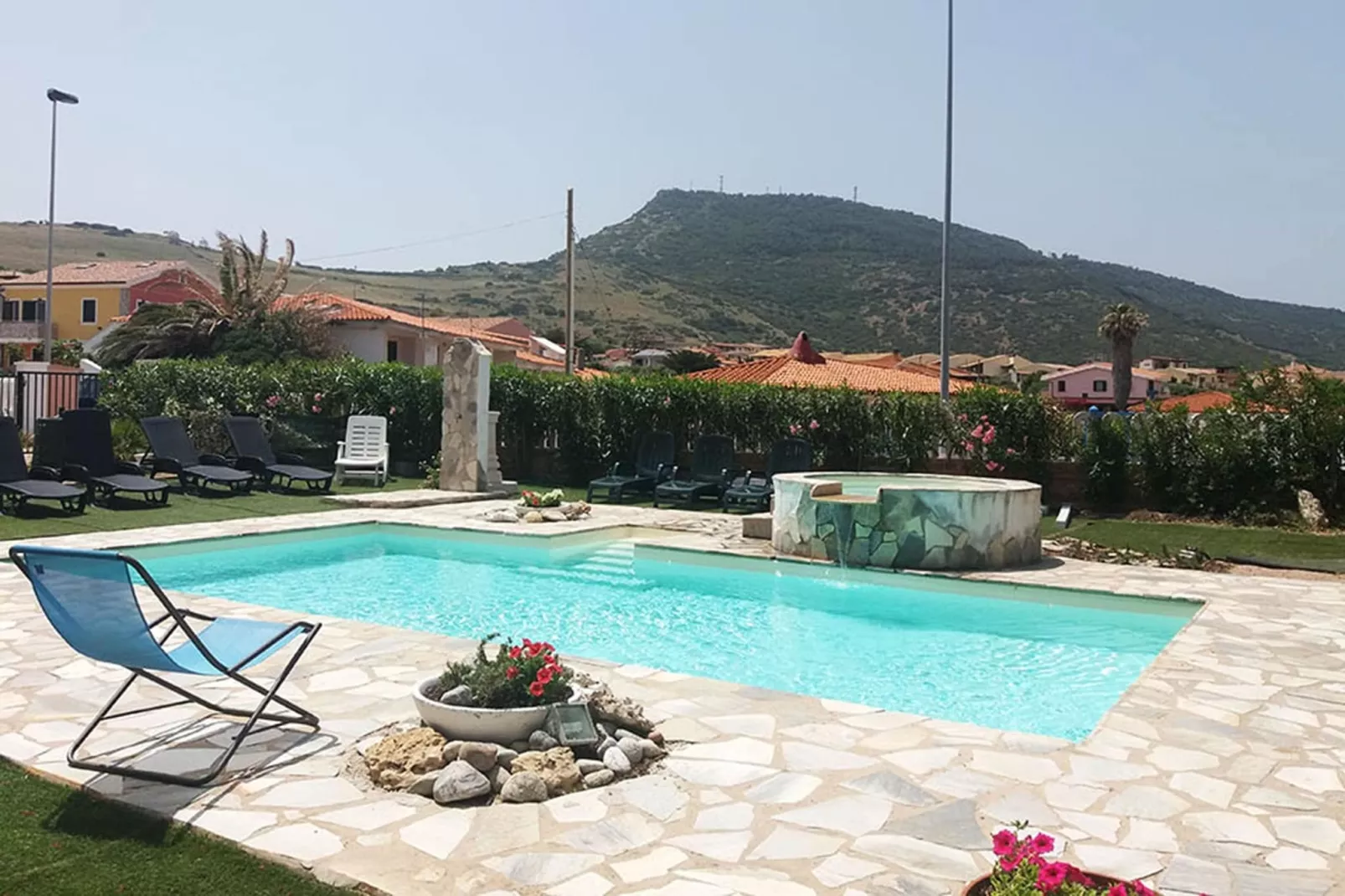 TRILO 5 LA CIACCIA-Zwembad