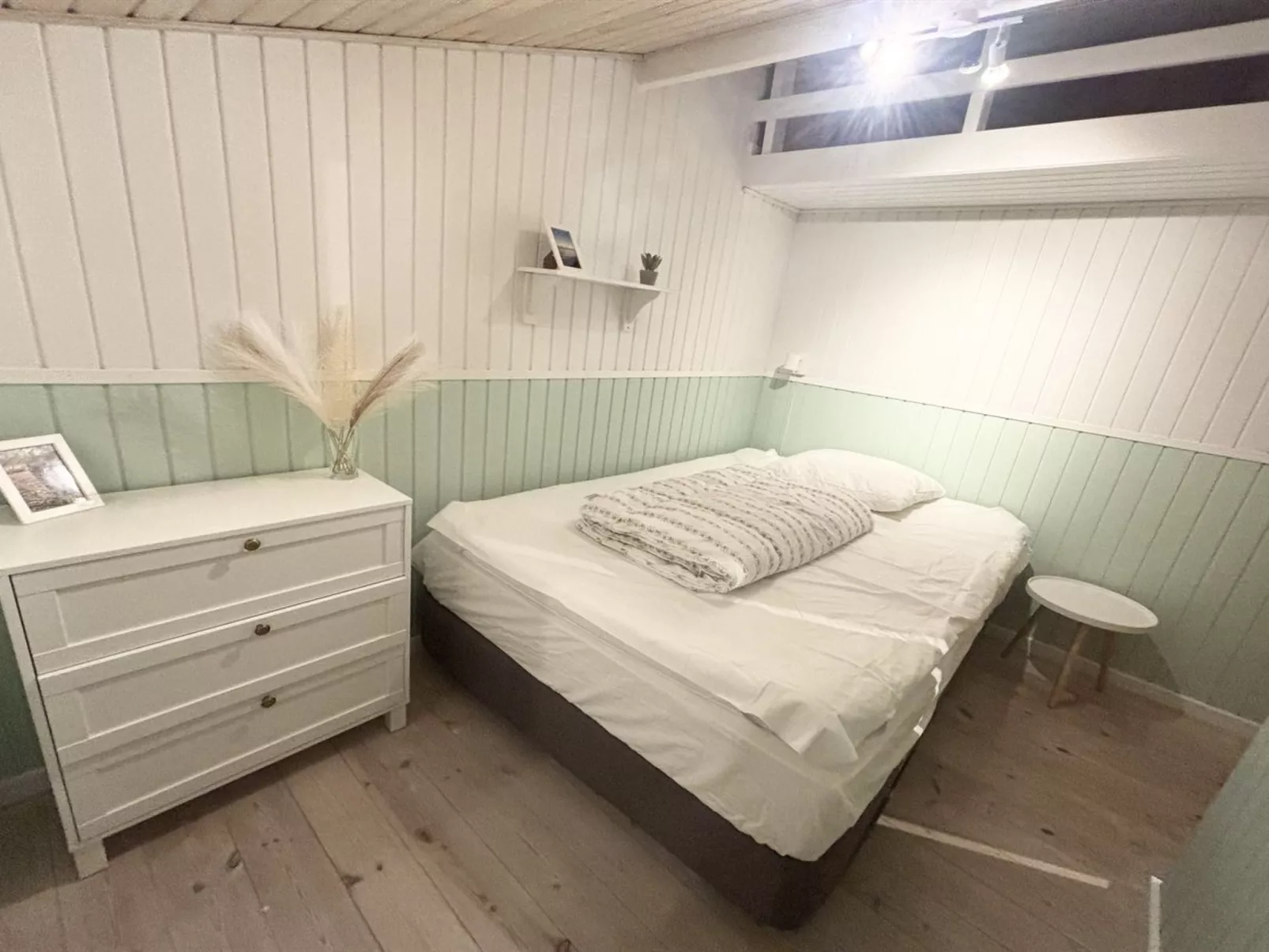 "Felicia" -  from the sea