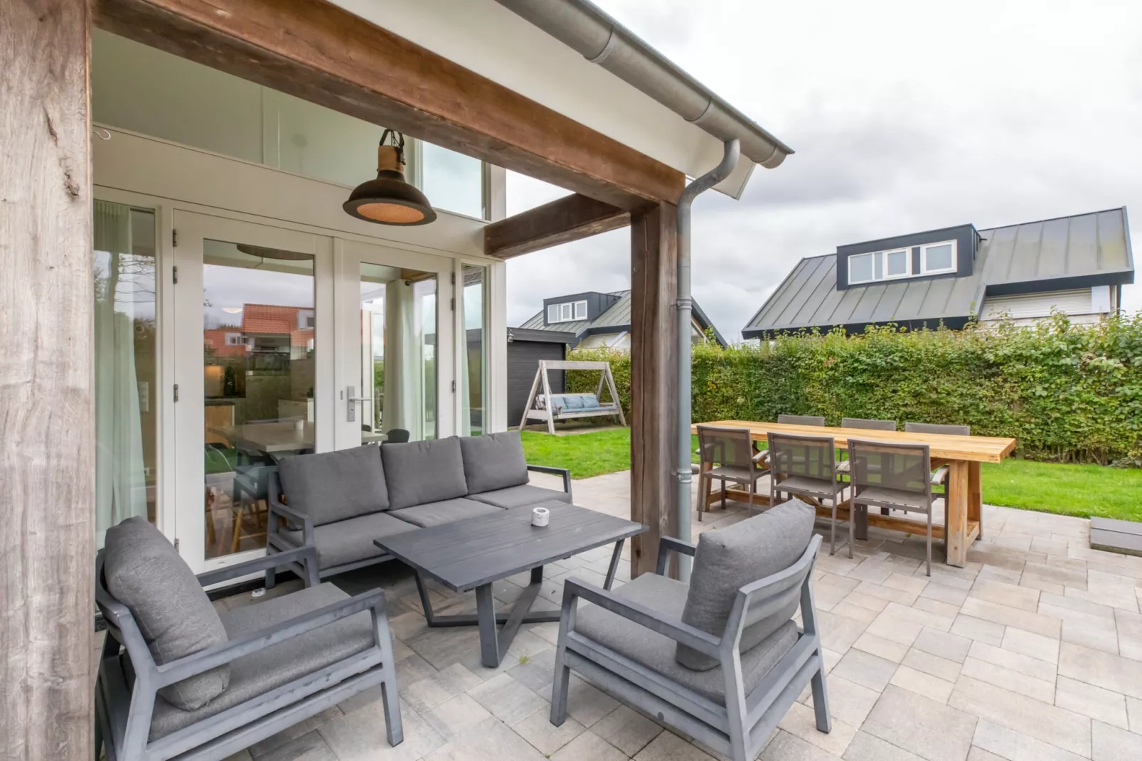 Zonnedorp 17 Zeewinde Renesse: Comfortable holiday home near the beach