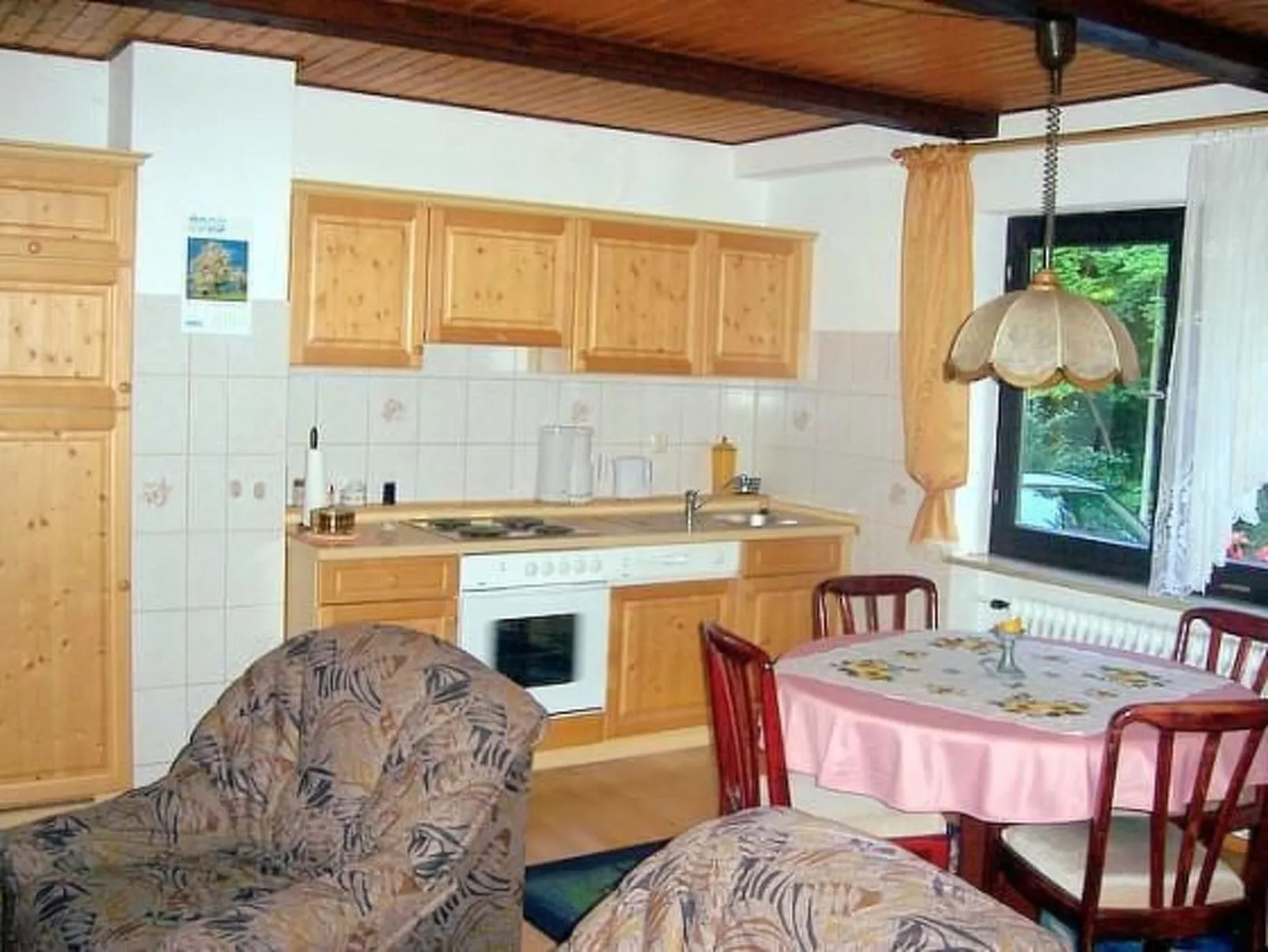 Appartement mit Garten, Grill und Terrasse