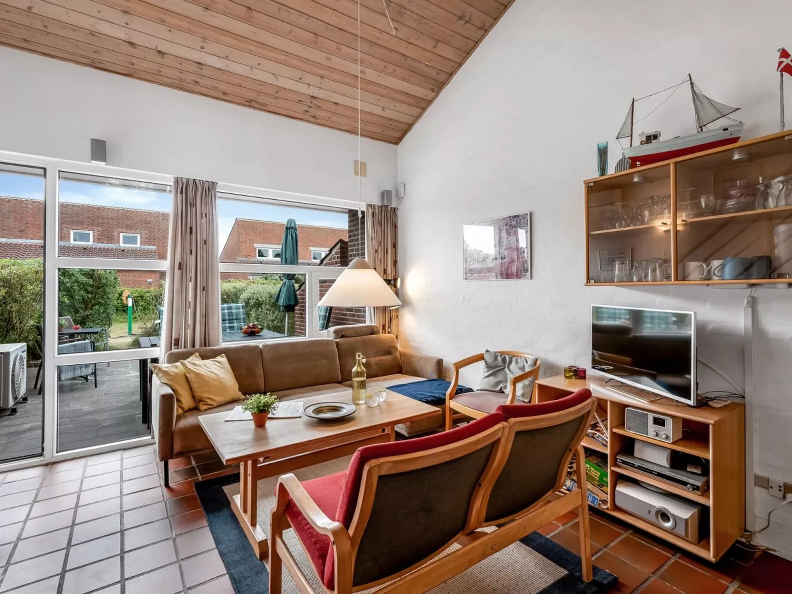 "Melle" - 500m from the sea