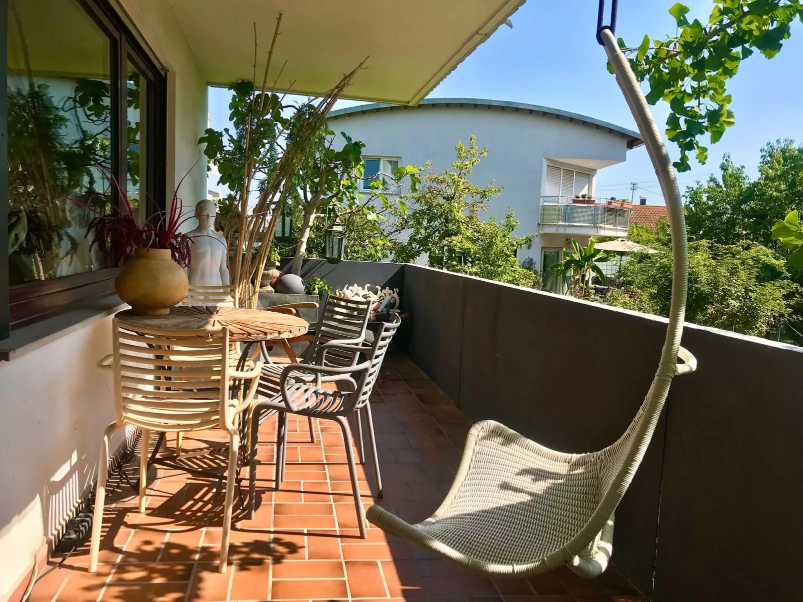 Designer Wohnung nahe Flughafen und Messe