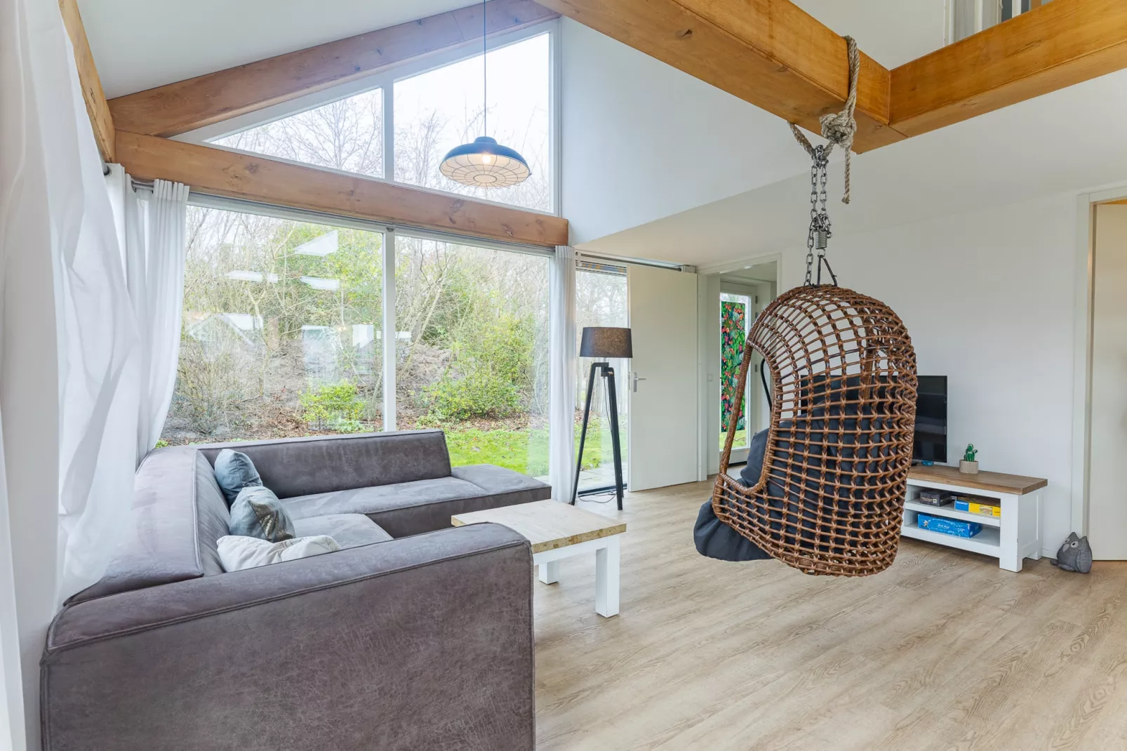 Zonnedorp 1 Solskin Renesse | Beach Holiday in Modern Holiday Home