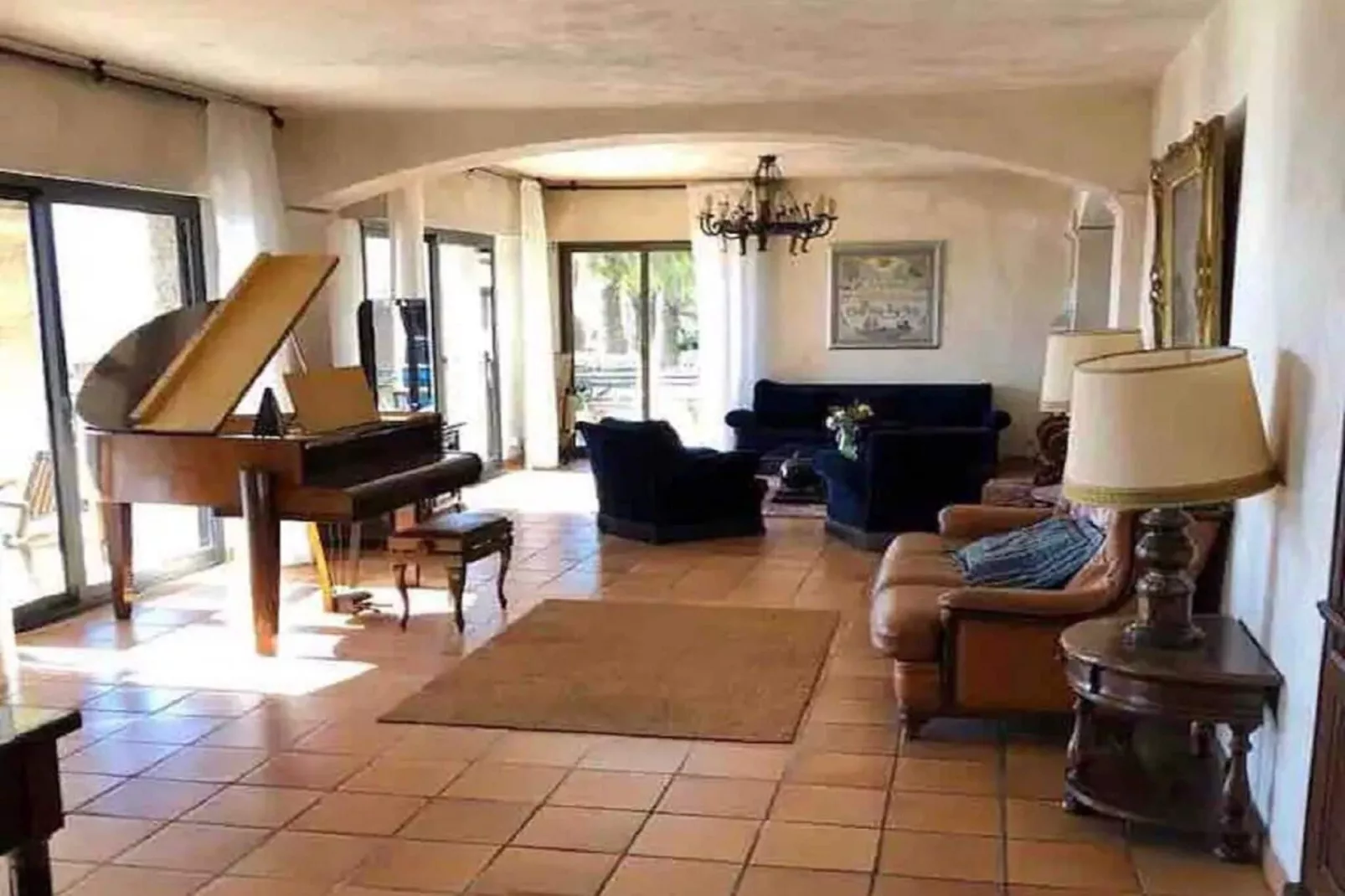 Villa Loucisa - Woonkamer