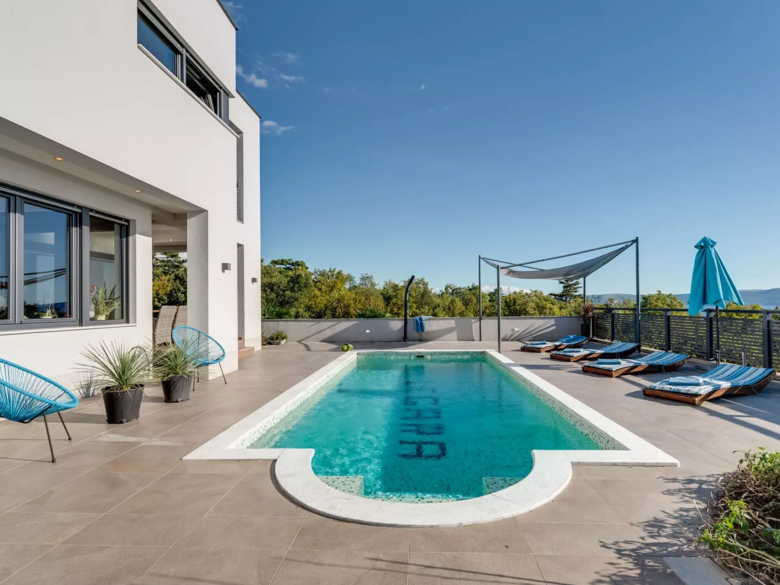 Villa "View" mit Blick auf das Wasser