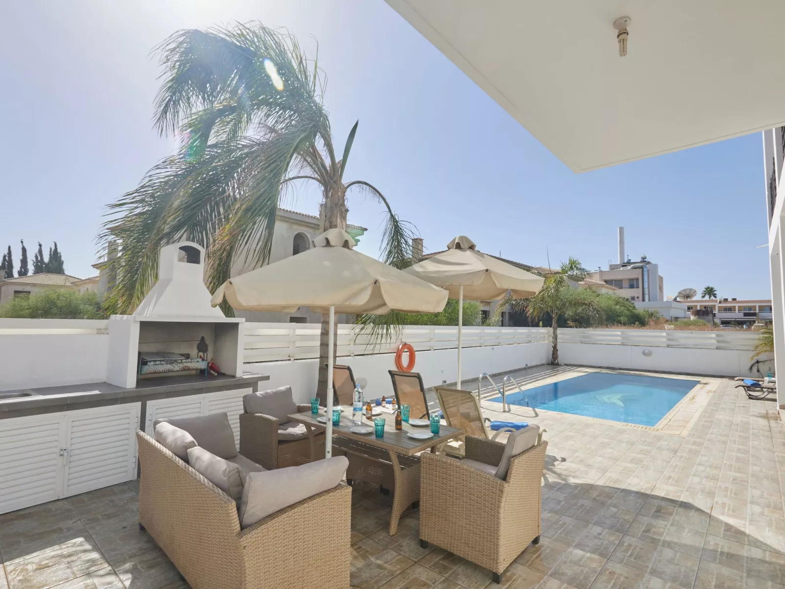 Villa Pearl PE17 in Paralimni mit privatem Parkplatz