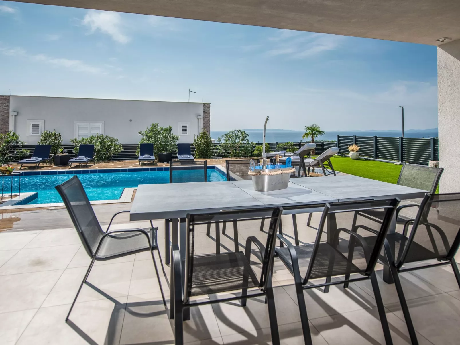 Luxuriöse Villen Royal II