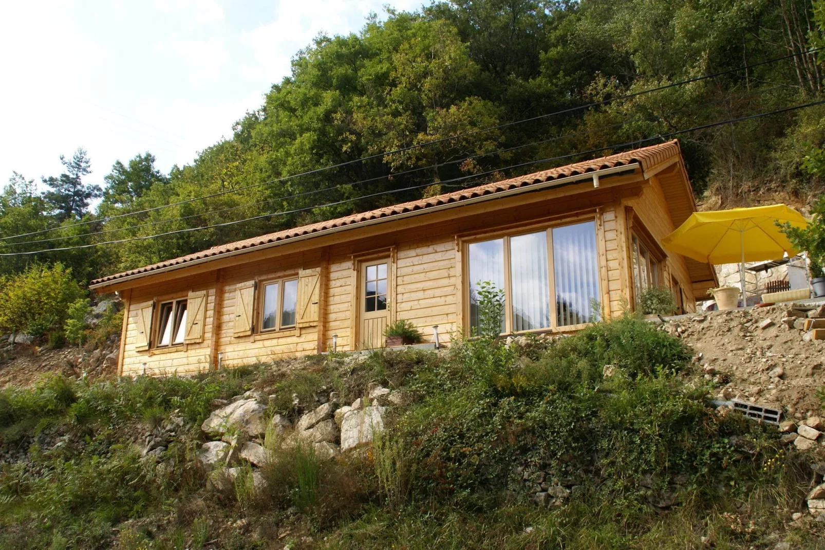 Chalet - Cheylard-Buitenkant zomer