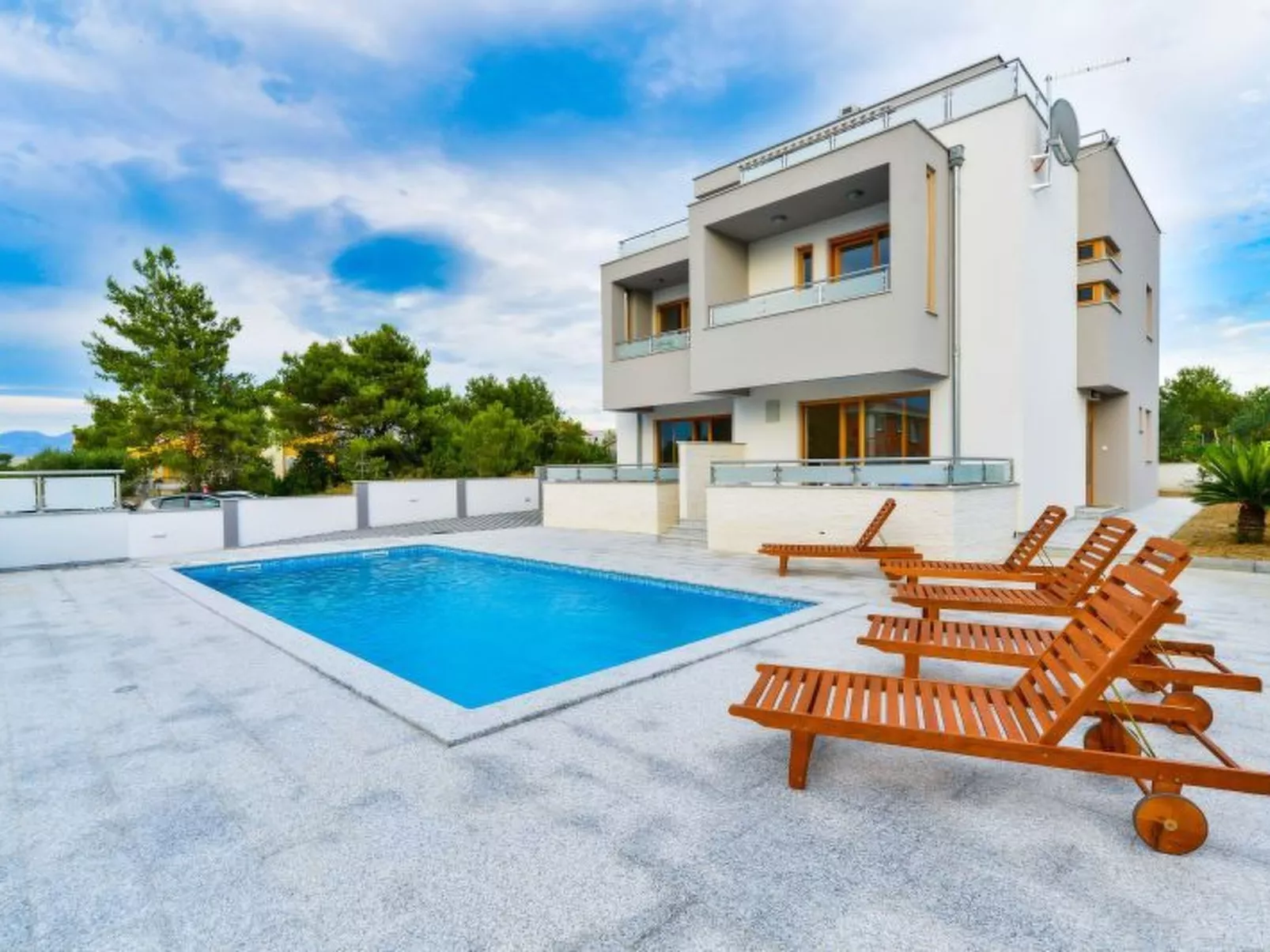 Vila Megy -  ID 2209