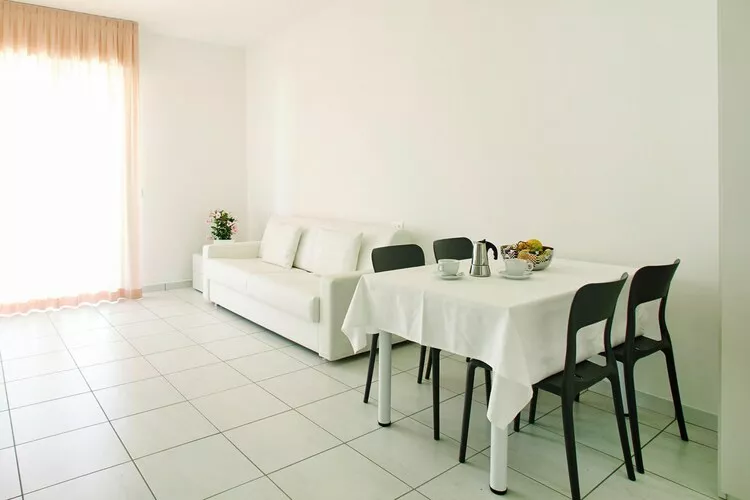 Residence Miriam Pietra Ligure-A2 Superior Plus renoviert in 2014