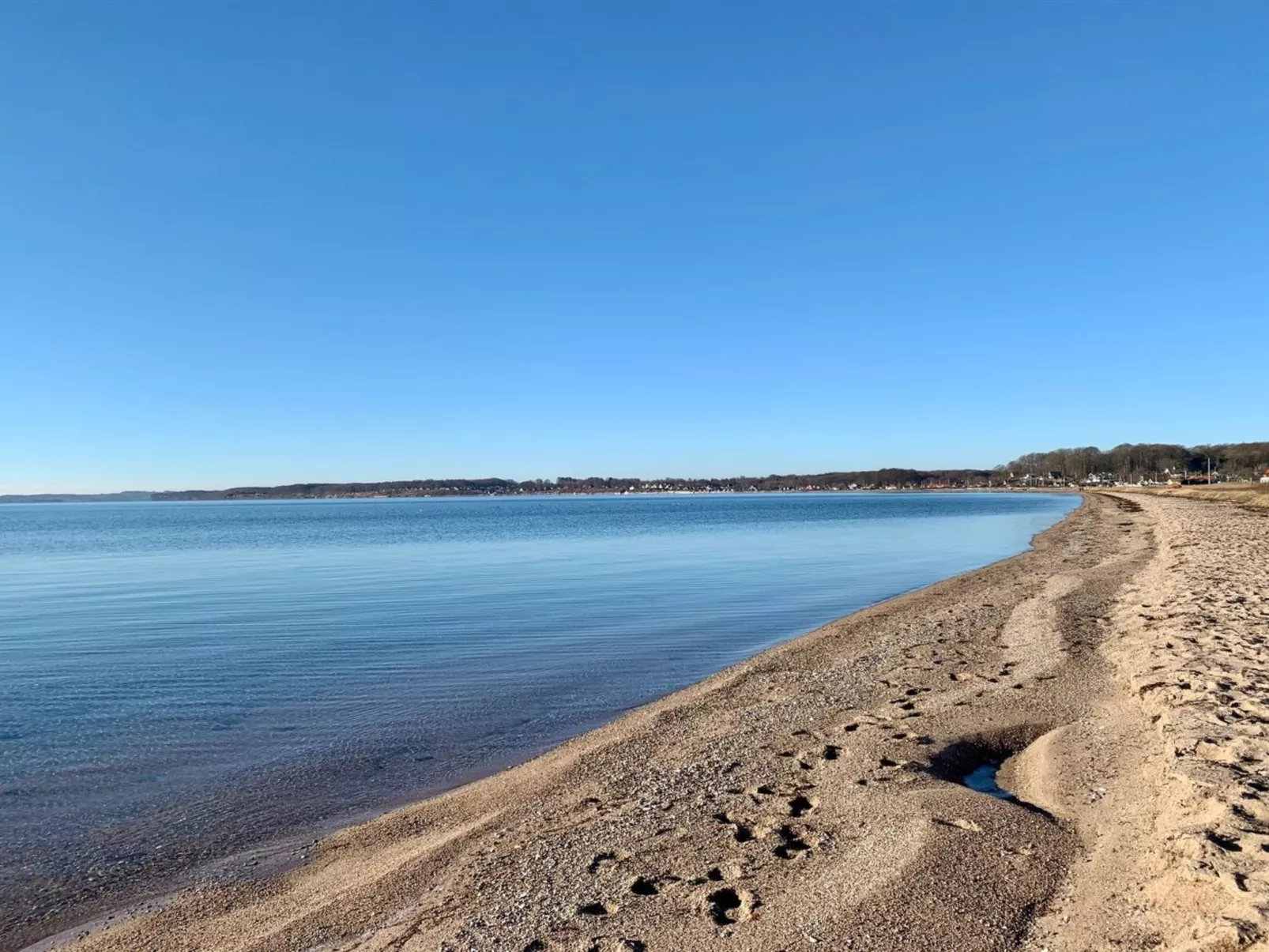 "Mayla" - 50m from the sea