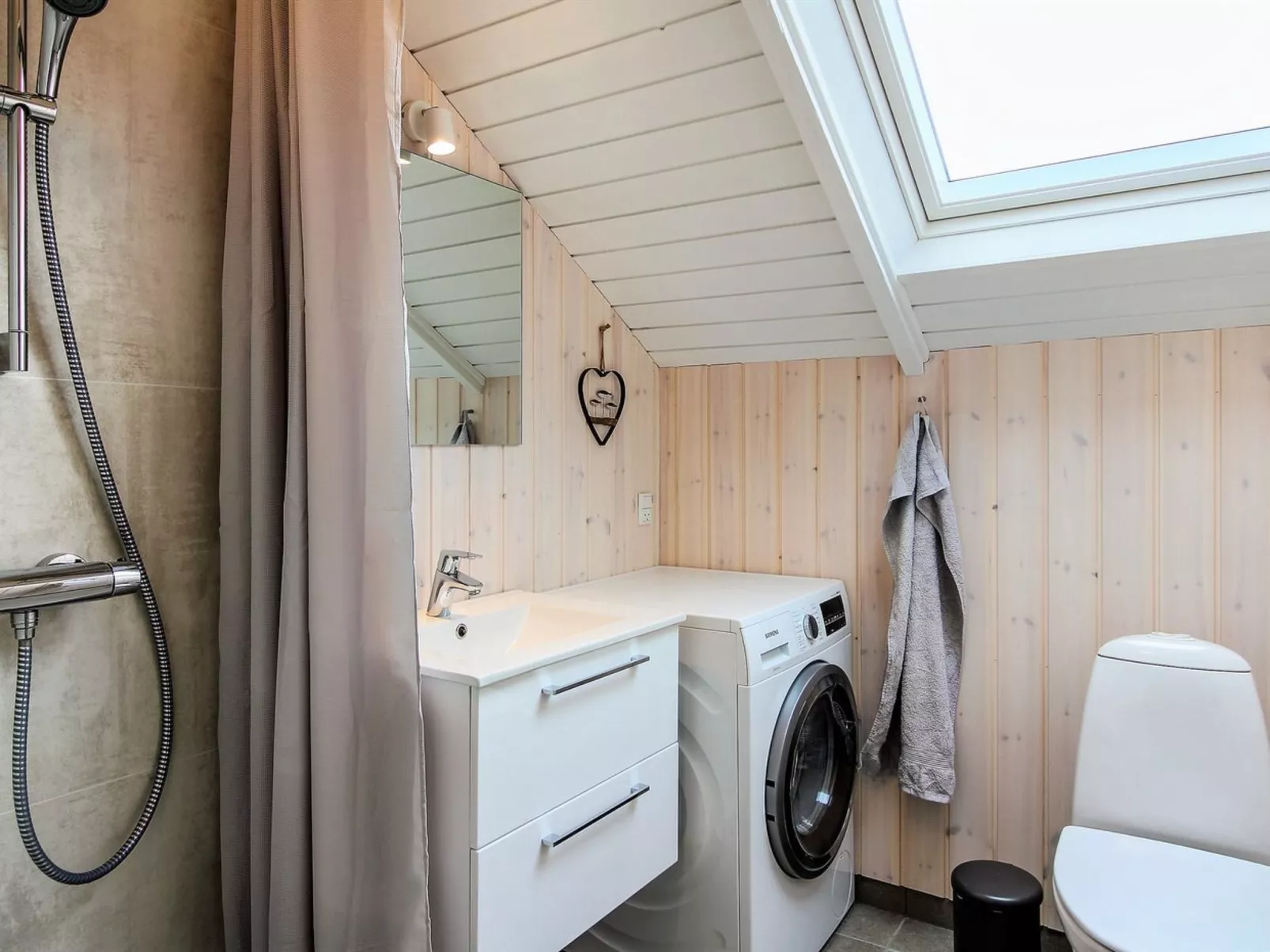 "Halda" - 300m from the sea