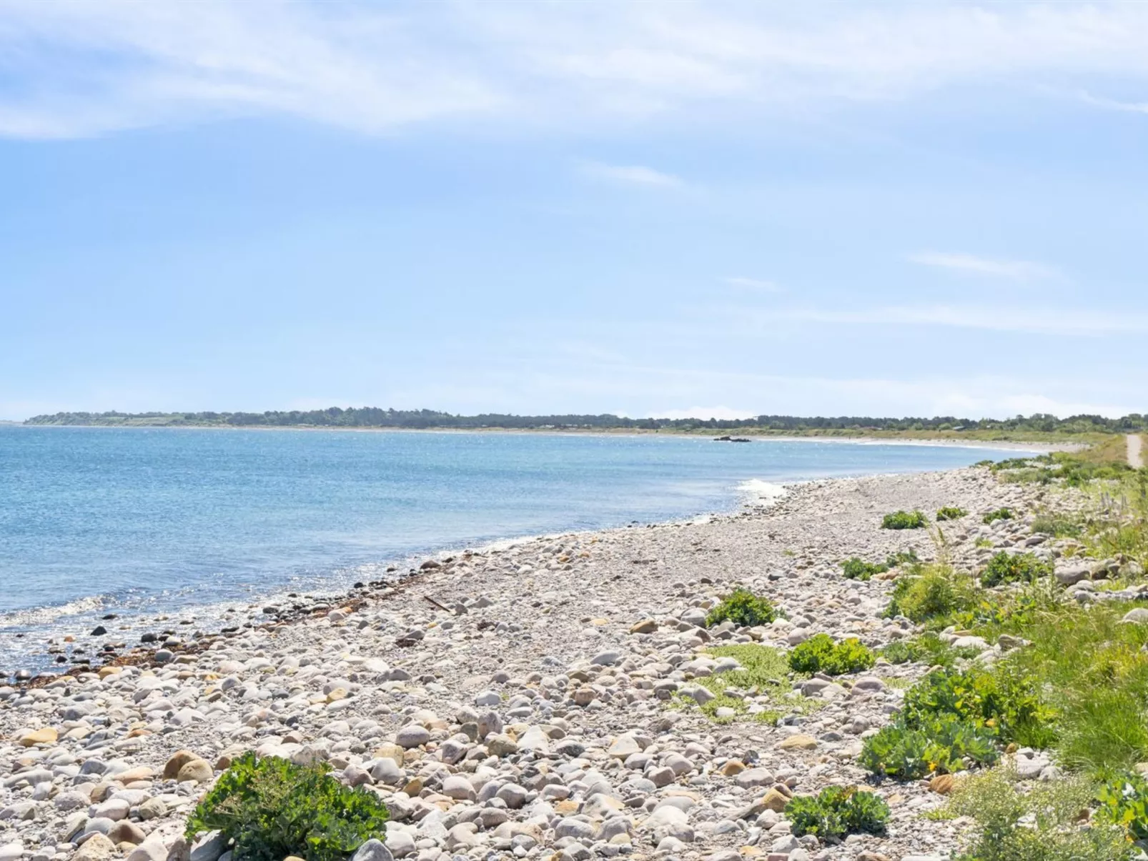 "Guthfast" - 50m from the sea