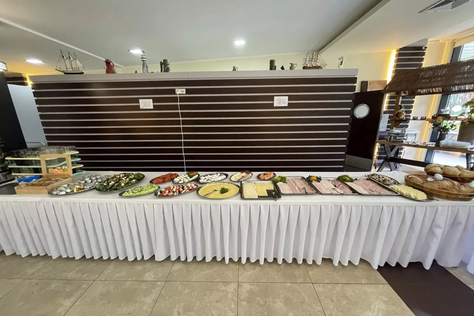 Domki wakacyjne JAROSZOWIEC domki 1-pokojowe Łazy - Eetkamer