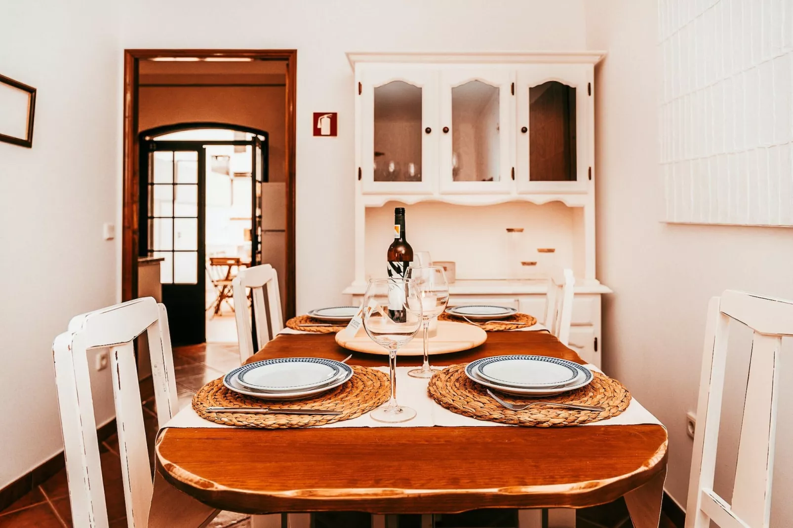 Altura Beach Villa by GT House