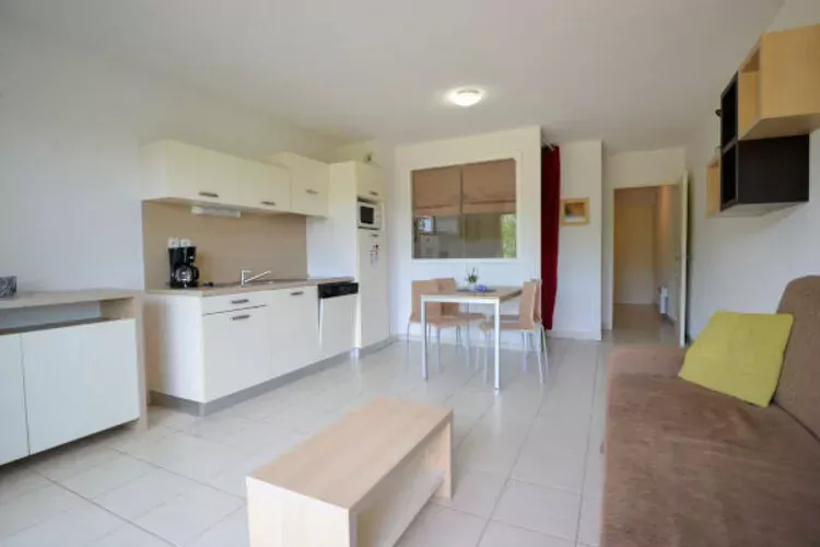 Résidence du Château de Jouarres - Azille // Studio 2 pers-Binnen