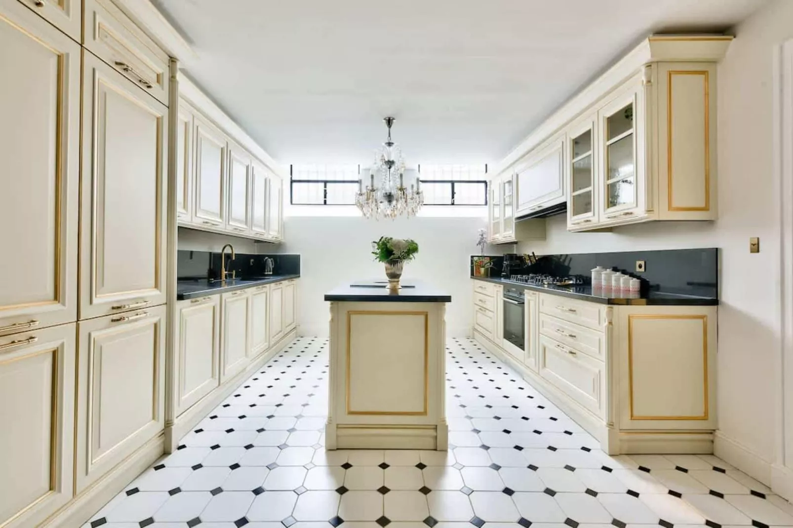 Noble demeure de luxe en plein coeur de Paris