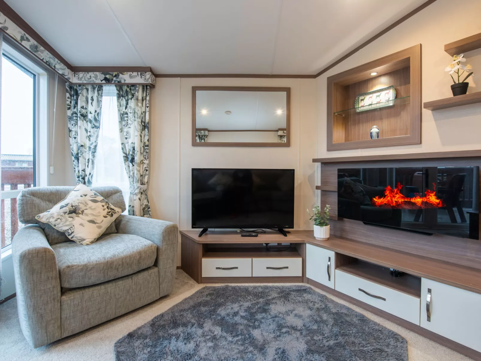 ScottishHighlands.LochNess