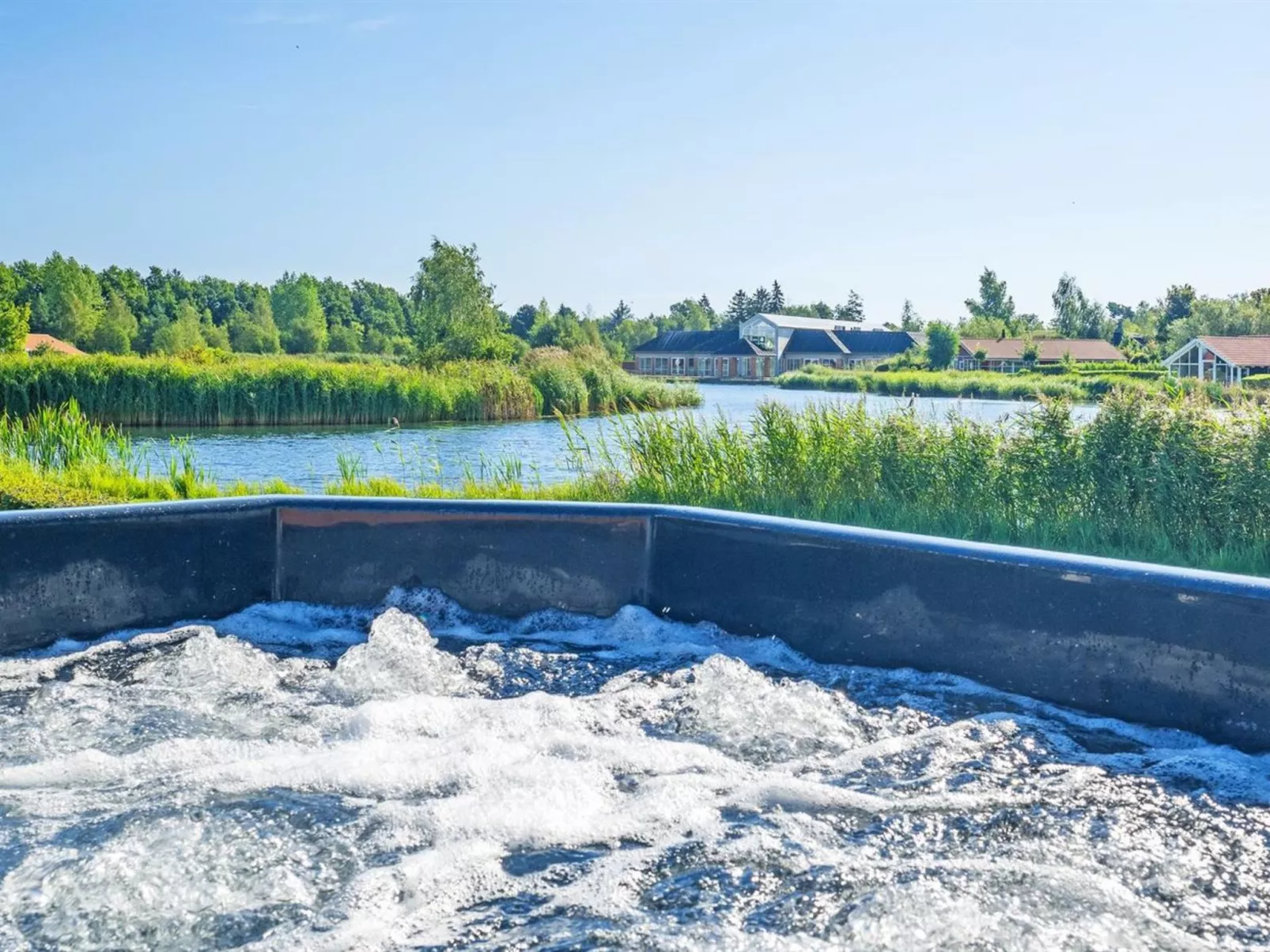 "Østmar" - 1.3km from the sea