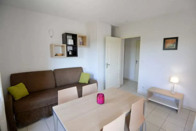 Résidence du Château de Jouarres - Azille // Apt 3 P 6 pers