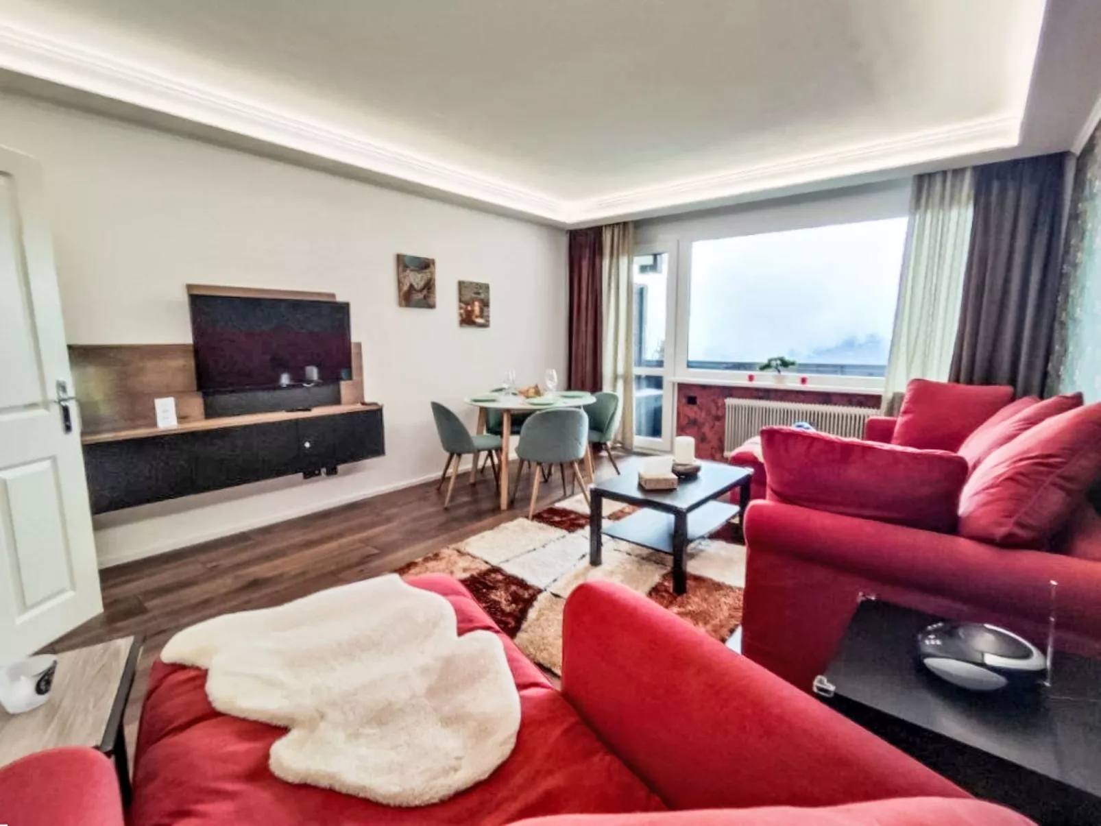 Urban & Florian Apt.67 Family