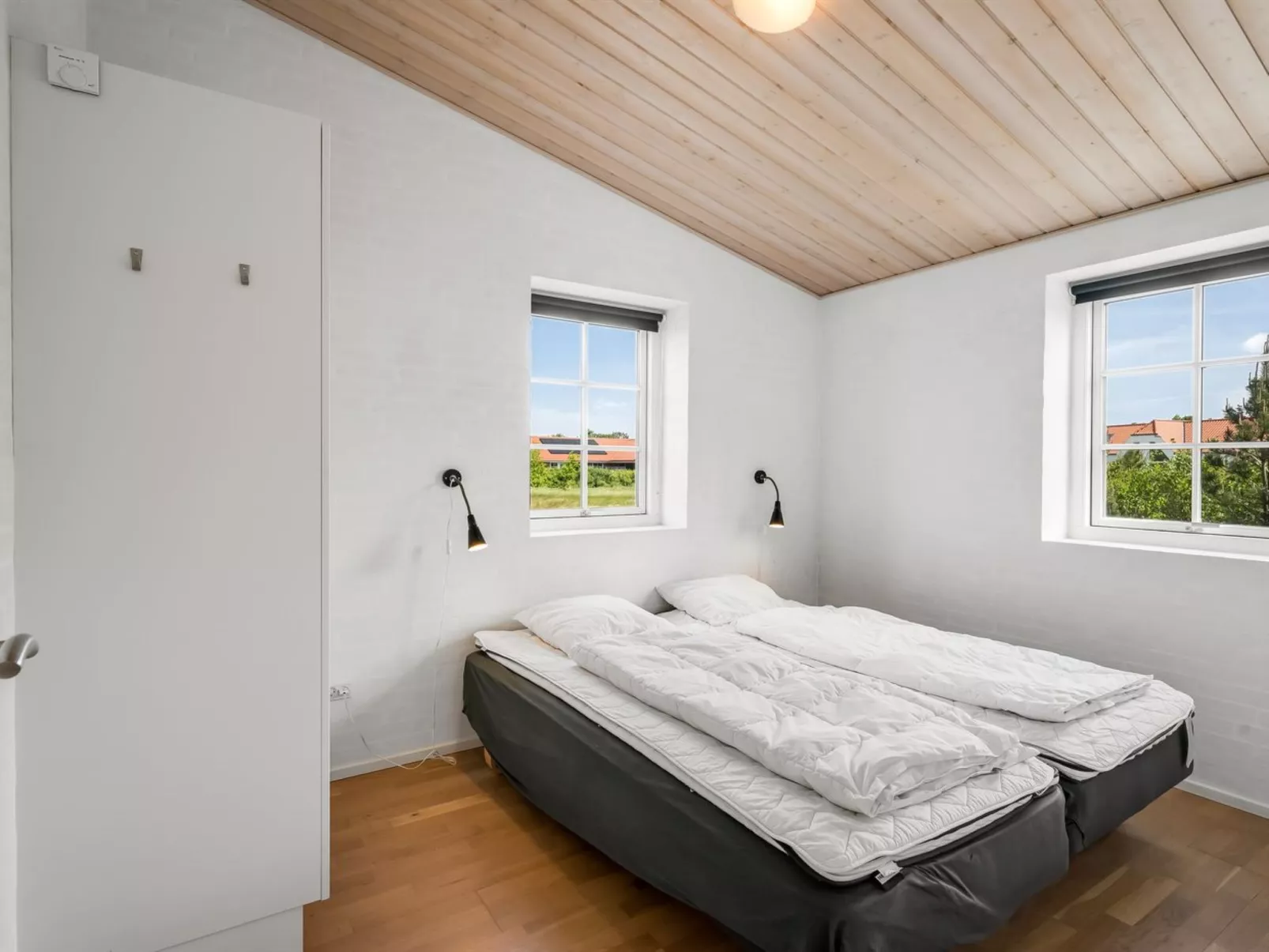 "Sod" - 3.2km from the sea