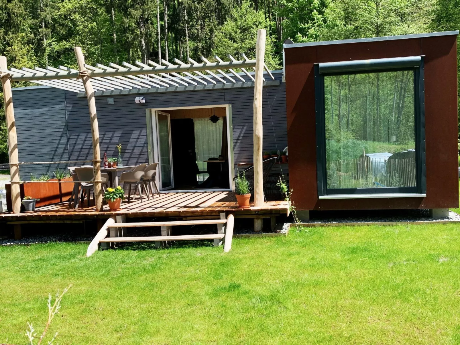 Tolles Ferienhaus in Bolanden mit Großer Terrasse