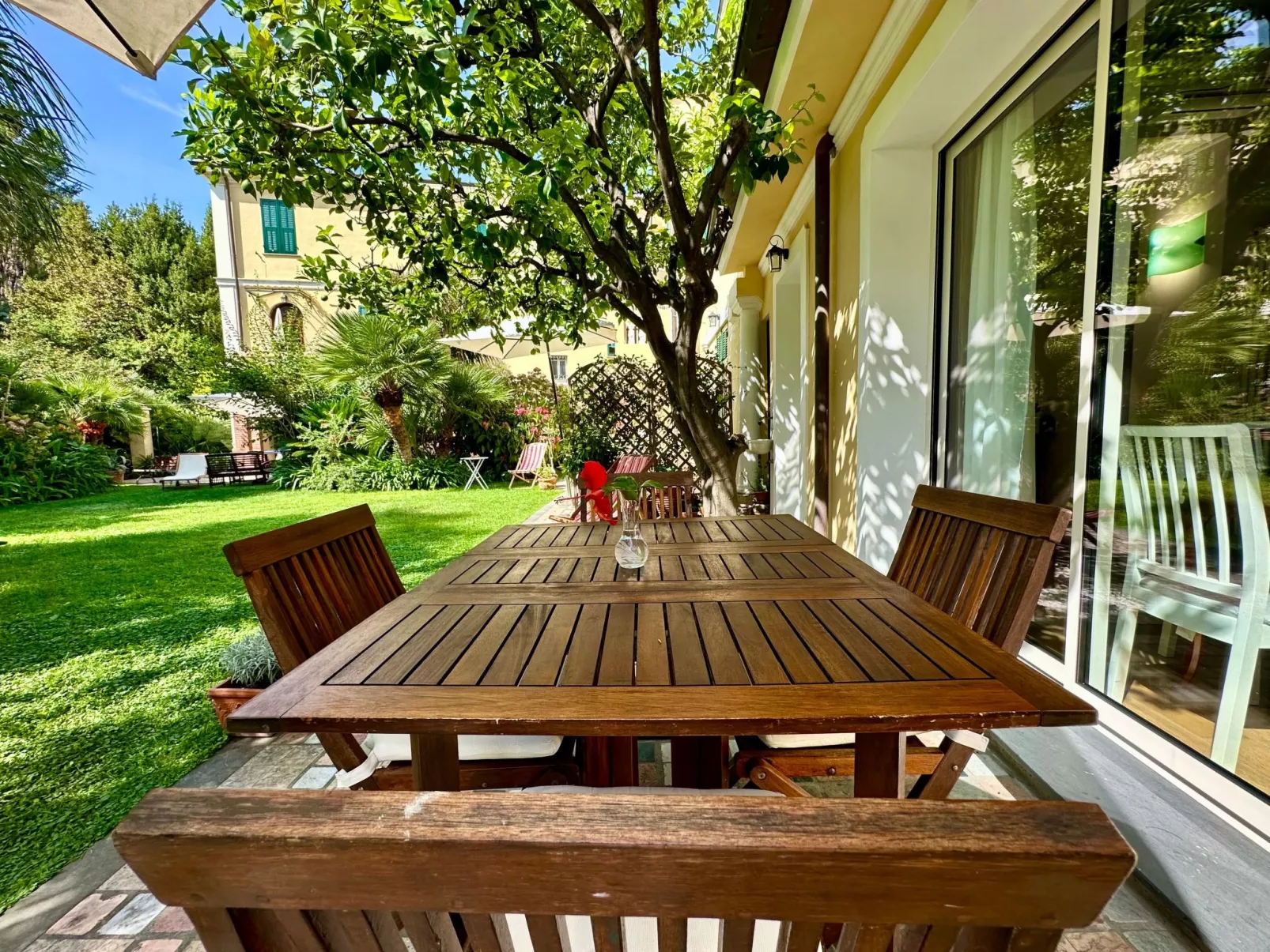 Antike Villa-Garten-Privatparkplatz-4 Gäste