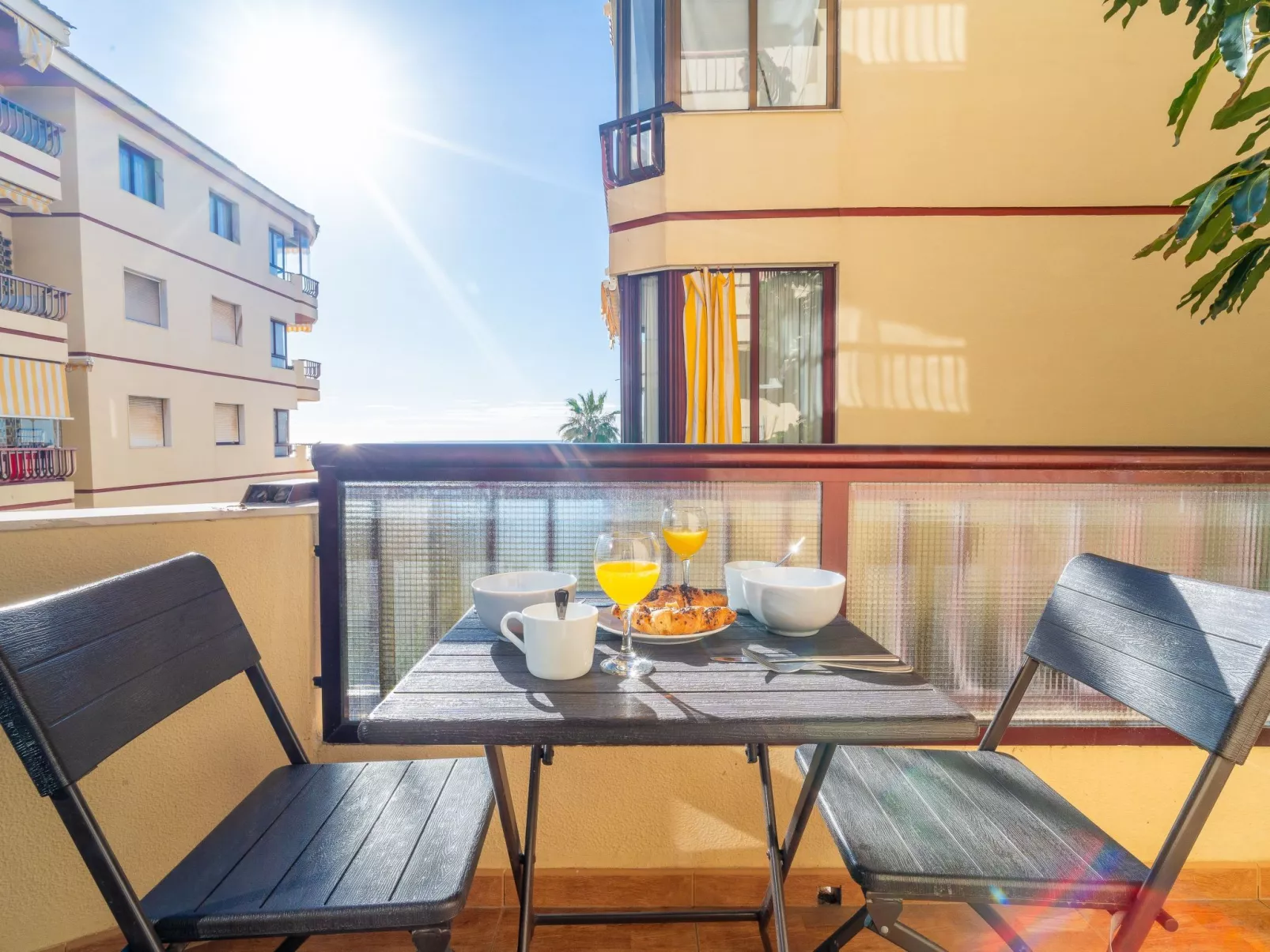 Casa Linda vor dem Strand , Pool, Padel