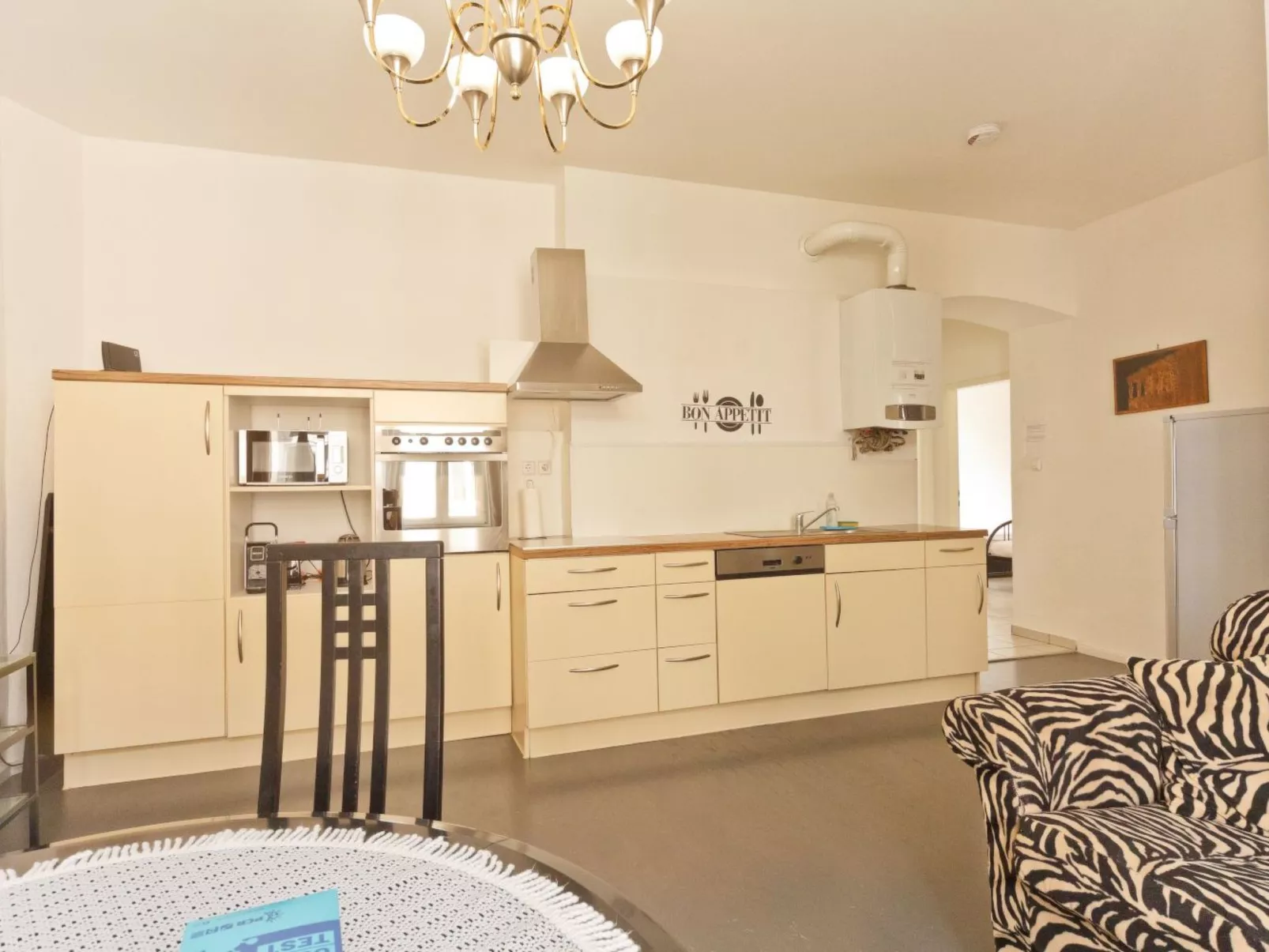 Große Ferienwohnung in Fünfhaus mit Garten