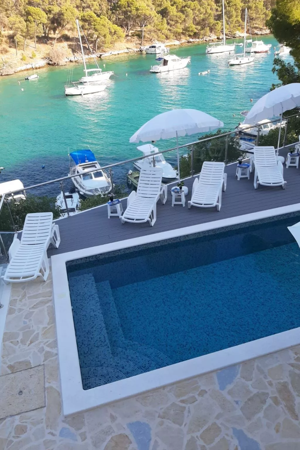 Aurea 3 Modernes Apartment direkt am Meer