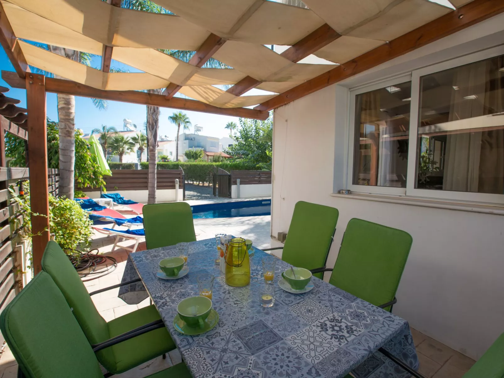 Charmante 3-Schlafzimmer-Villa DI12 mit privatem Pool