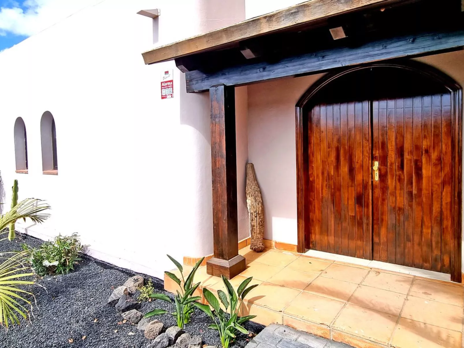 Komfortables Ferienhaus in Corralejo mit privatem Garten und beheiztem Pool