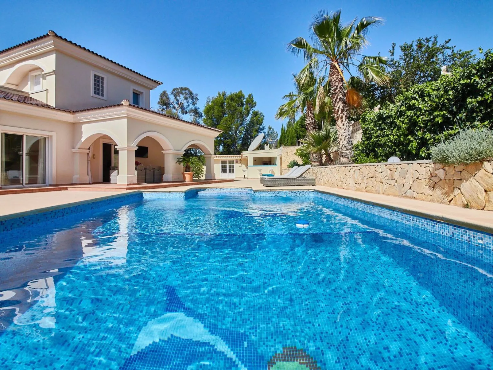 Villa Busot Alicante mit privatem Pool