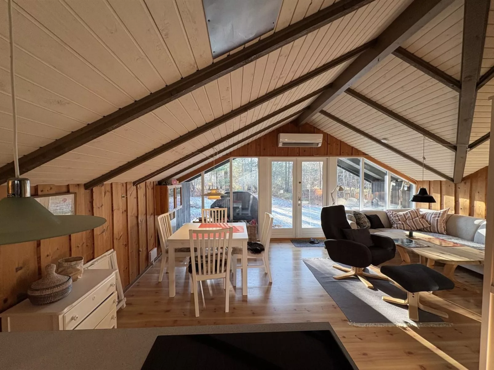 "Elfrede" - 900m from the sea