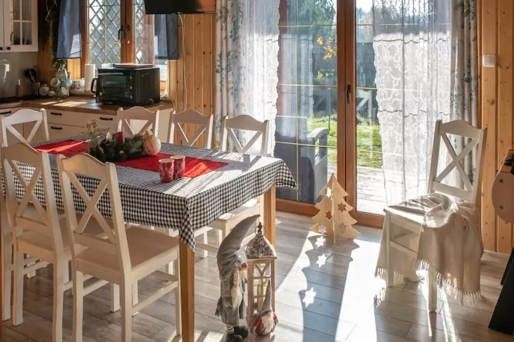 Domek wakacyjny VIP dla max 10 osób w Bałachach