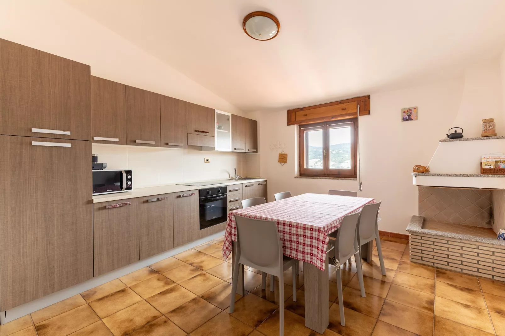 QUADRILOCALE CASTELSARDO CENTRO