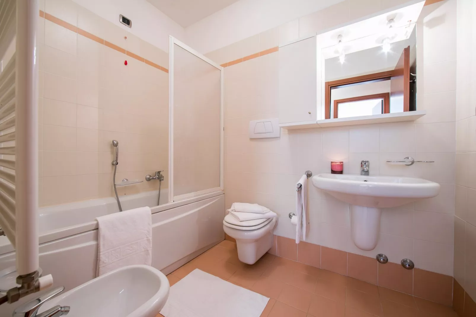 RESIDENCE PORTO LETIZIA - PALACE-1ROOM APT 4 PAX LAKE VIEW PLUS 8205 - P1LP4