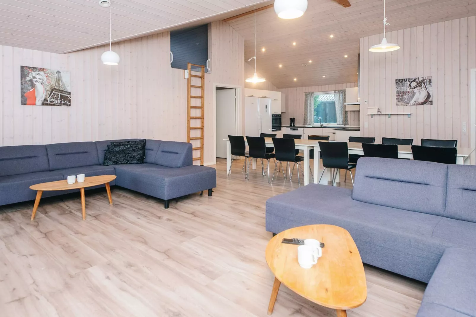 Zomerhuis met zwembad, sauna-Binnen