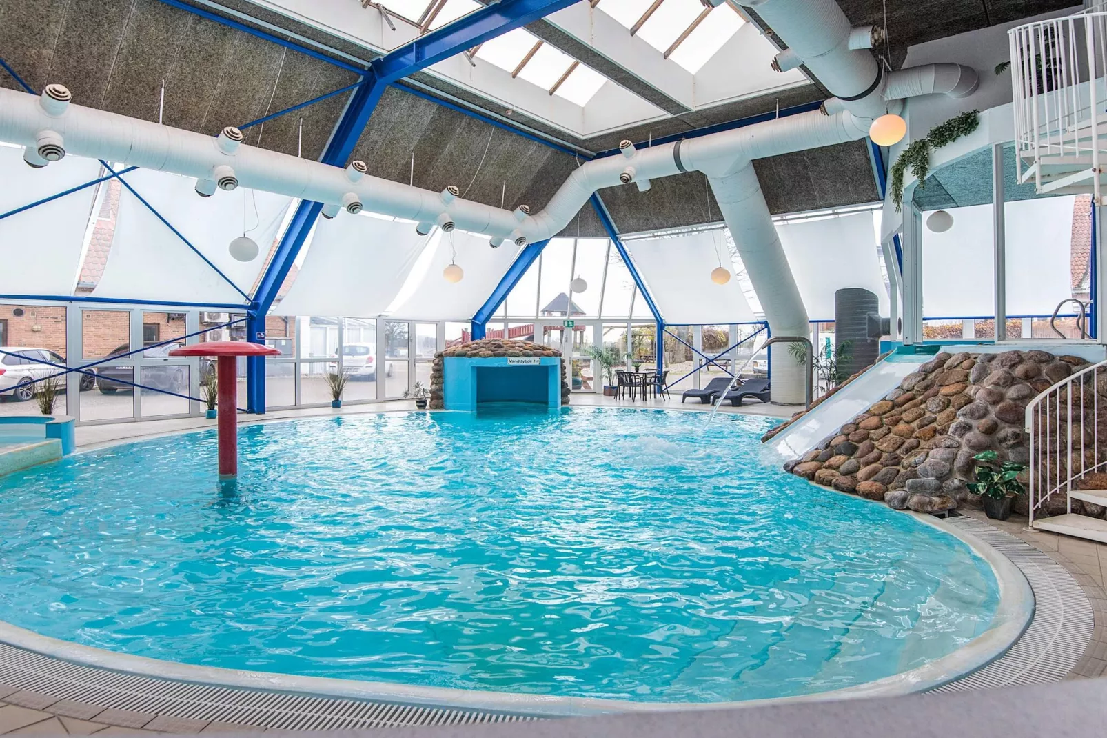 2 rooms w/partially seaview-Zwembad