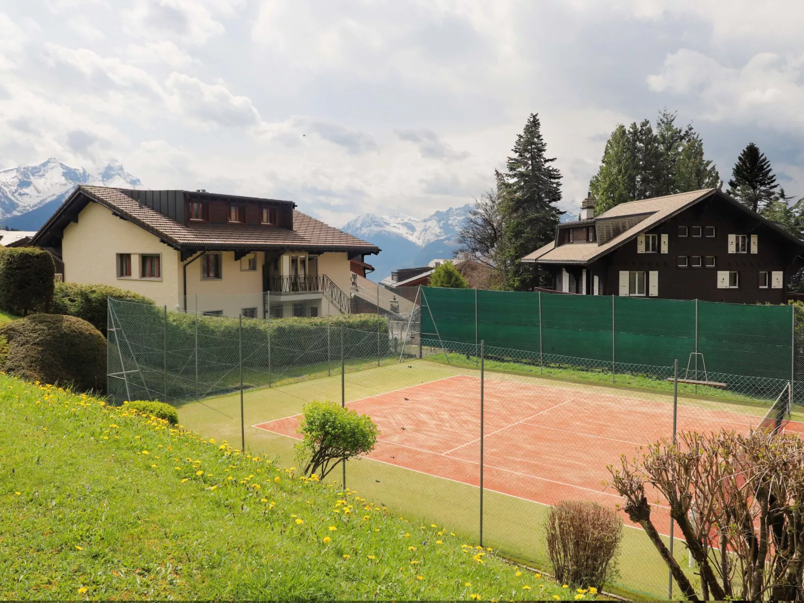 Grand Hôtel B47 - Buiten