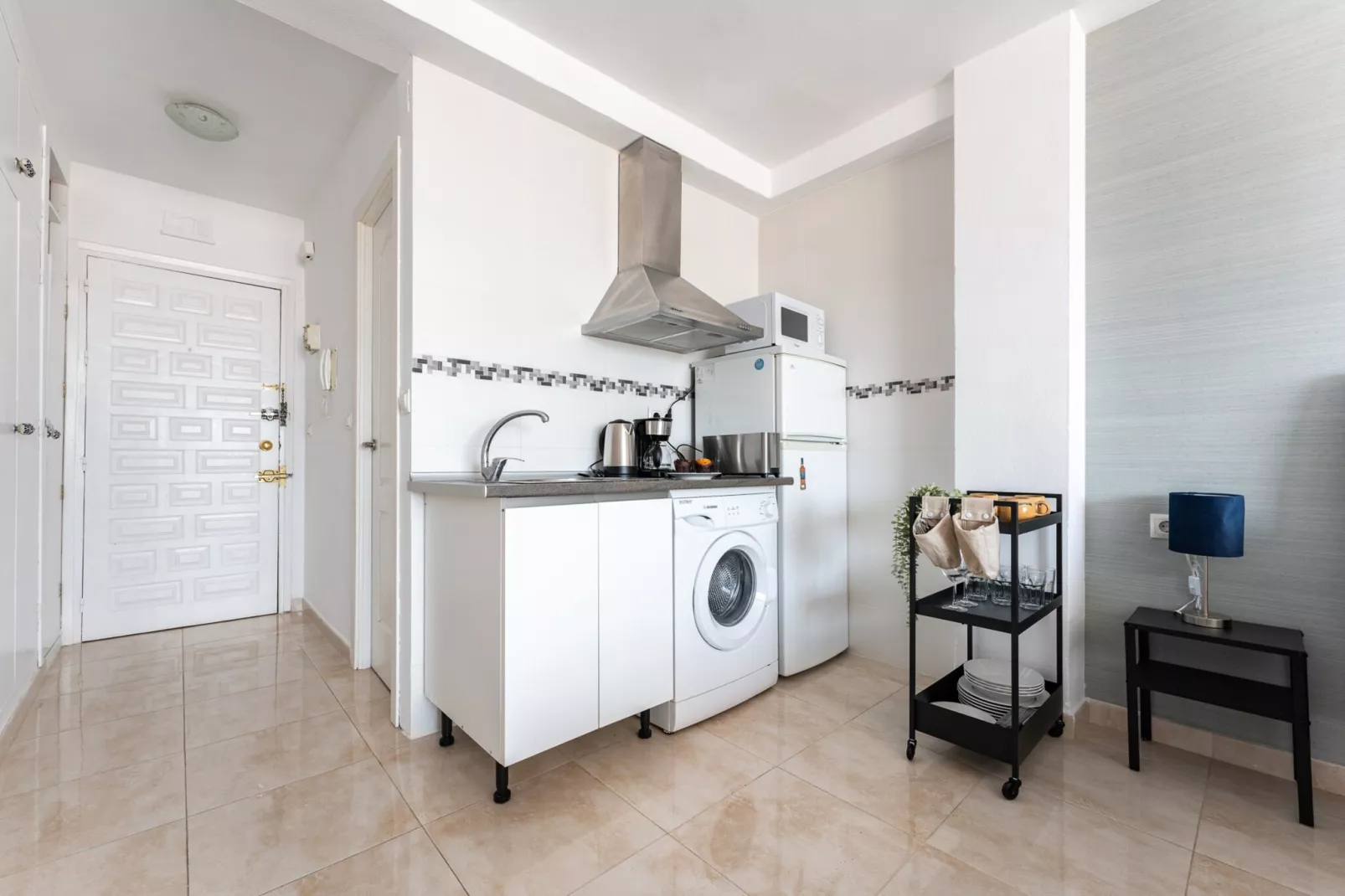 CT 301 - Faro's Fuengirola Centro Studio